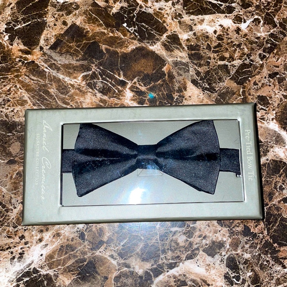 Pre-Tied BowTie Daniel Cremieux